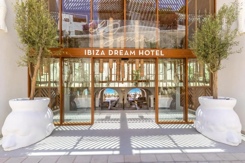 El Somni Ibiza Dream Hotel by Grupotel - Hotel de 5 estrellas en Sant Joan de Labritja, Ibiza - photo 1