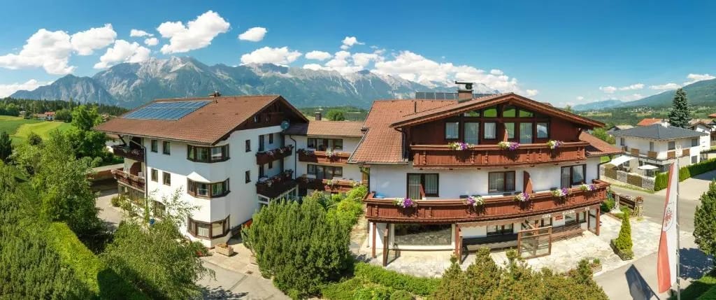 Hotel Garni Schieferle - Hotel de 3 estrellas en Innsbruck, Innsbruck - photo 1