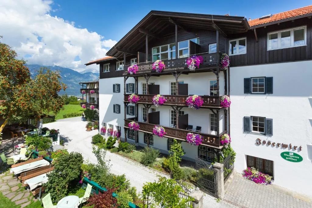 Isserwirt - Hotel de 3 estrellas en Lans (south of Innsbruck), Innsbruck - photo 1