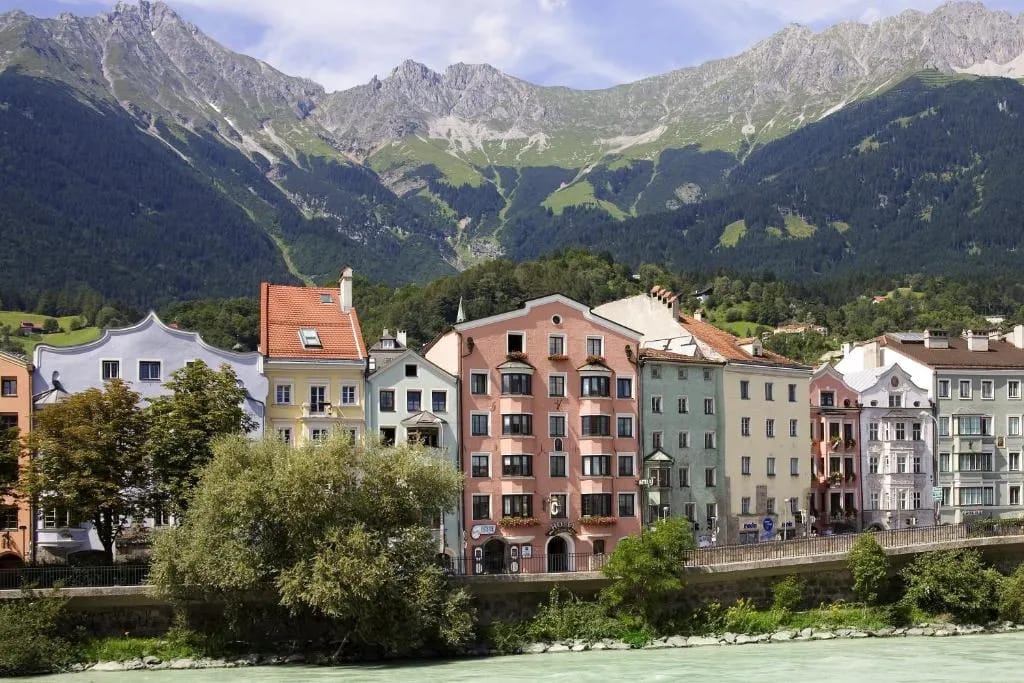 Hotel Mondschein - 4-star hotel in Mariahilf (right bank of Inn), Innsbruck - photo 1
