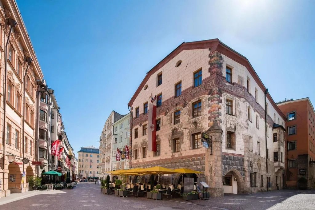 Hotel Goldener Adler, BW Signature Collection - 4-star hotel in Innenstadt, Innsbruck - photo 1