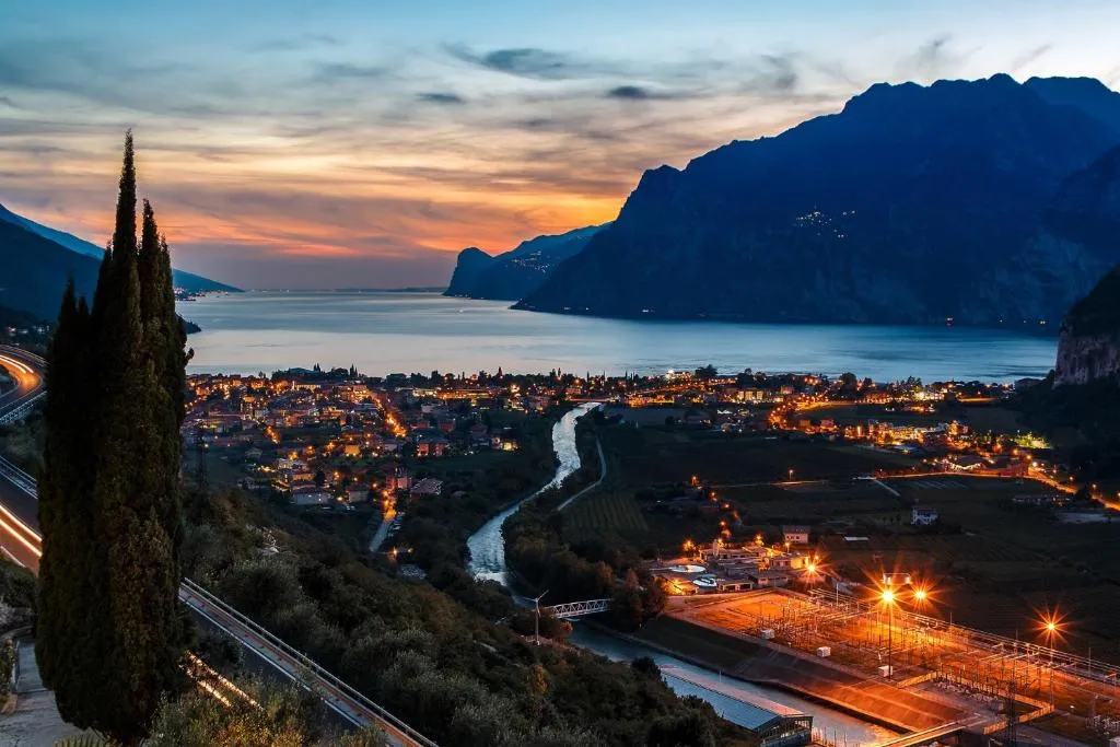 Hotel Isola Verde - Hotel de 3 estrellas en Nago-Torbole, Lake Garda - photo 1