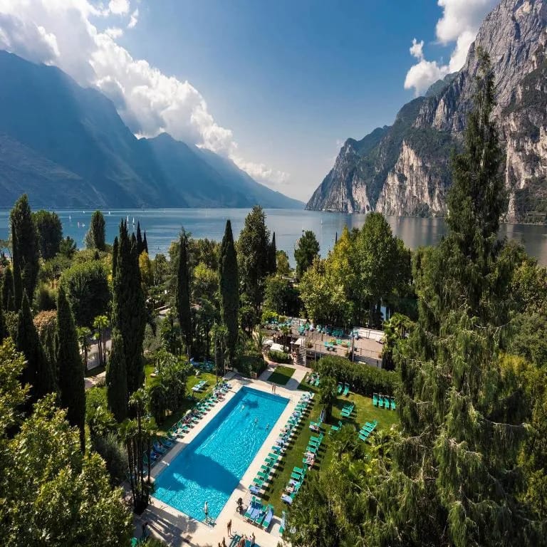 Du Lac Et Du Parc Grand Resort - 4-star hotel in Riva del Garda, Lake Garda - photo 1