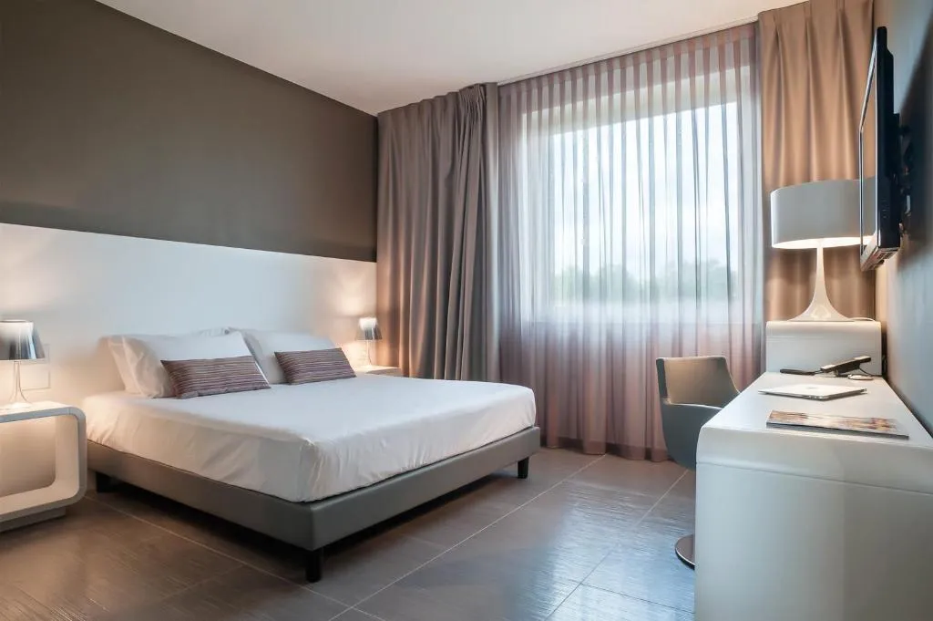 8Piuhotel - Hotel de 4 estrelas em Lecce, Lecce - photo 1