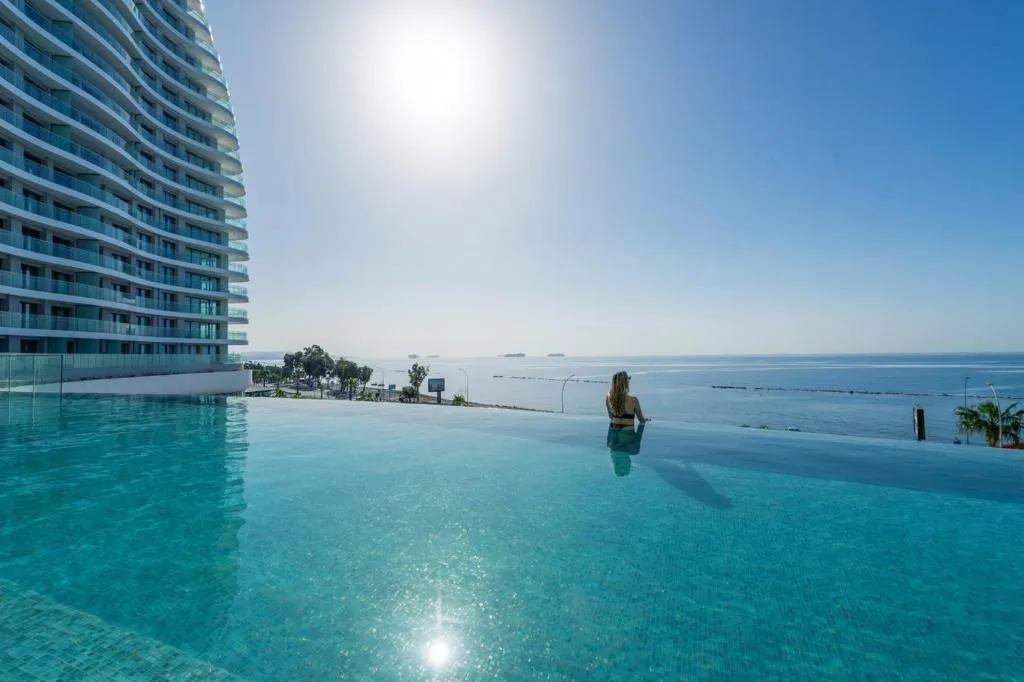 Limassol Del Mar - Hotel de 5 estrellas en Neapolis Seafront, Limassol - photo 1