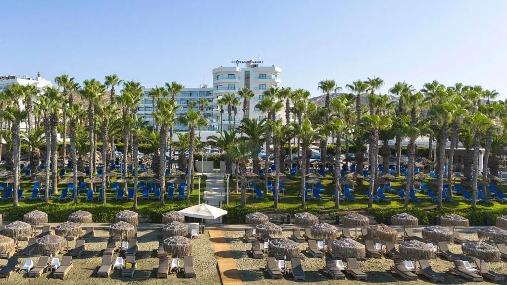 The GrandResort - Leonardo Limited Edition - Hotel de 5 estrellas en Limassol, Limassol - photo 1