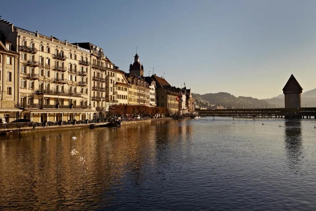 Hotel des Balances - 4-star hotel in Old Town, Lucerne - photo 1