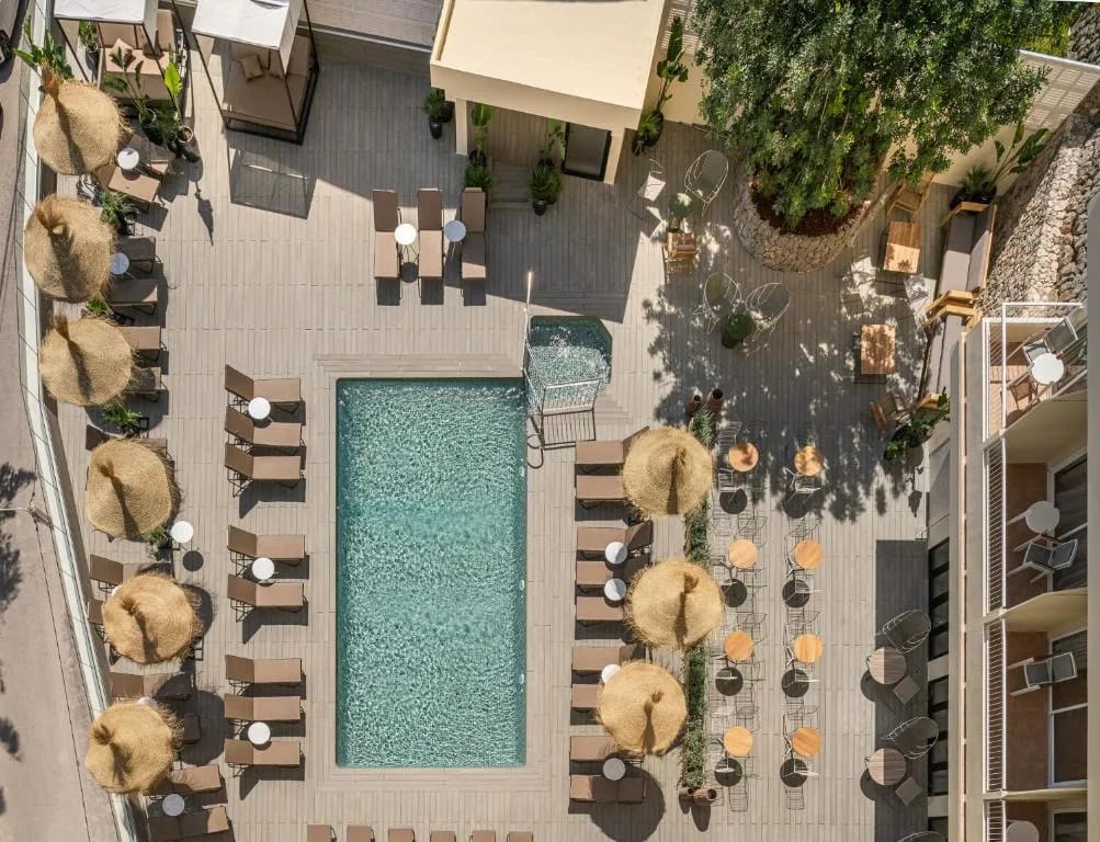 Hotel Eden Nord Soller exterior and pool area