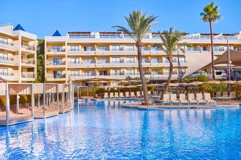 Parque splash pirata e piscina do Zafiro Palmanova, Maiorca