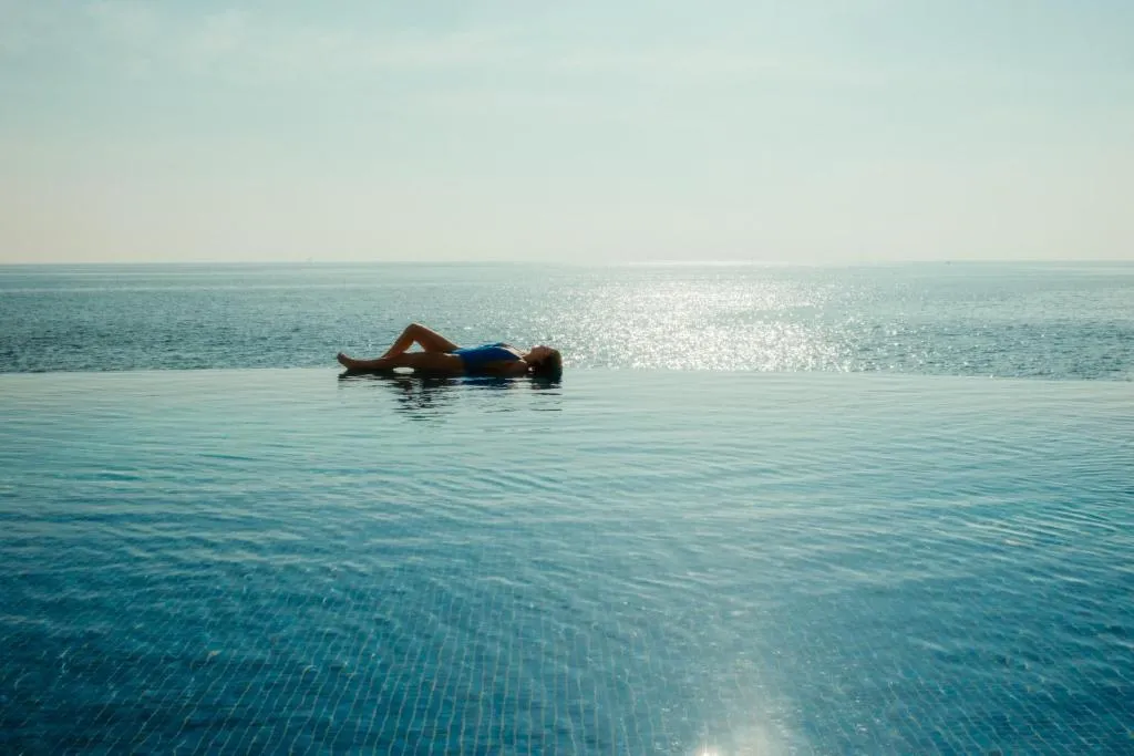 Fachada do hotel 1926 Le Soleil Hotel & Spa virada para o mar