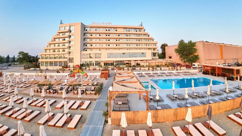 Hotel Malibu - Hôtel 4 étoiles, Mamaia beachfront, Mamaia - photo 1
