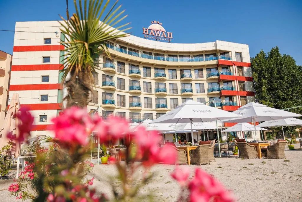 Hotel Hawaii - Hôtel 4 étoiles, Mamaia beachfront, Mamaia - photo 1