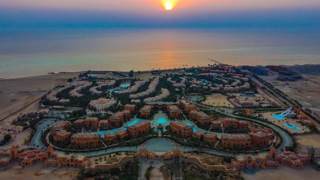 Dream Lagoon Resort & Aqua Park - Hôtel 4 étoiles, 20 KM south of Marsa Alam, southern resort strip, Marsa Alam - photo 1