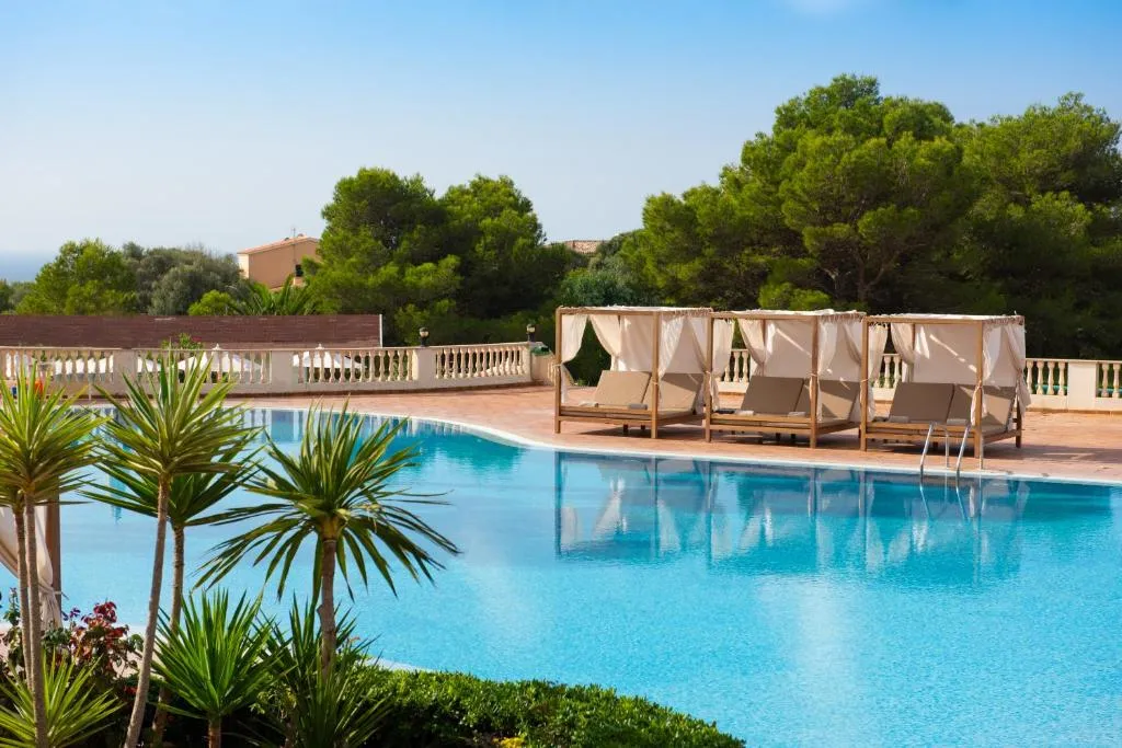 Valentin Son Bou - 4-star hotel in Son Bou hillside, Menorca - photo 1