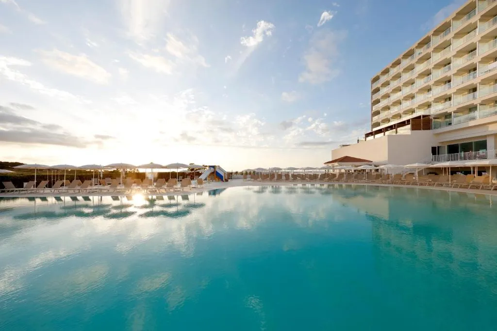 Palladium Hotel Menorca - Hotel de 4 estrelas em Arenal d'en Castell, Menorca - photo 1