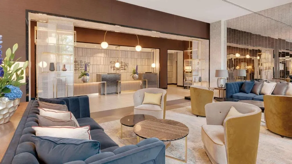 Hilton Munich City - 4-star hotel in Au-Haidhausen, Munich - photo 1