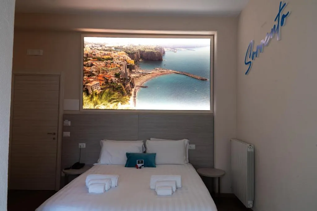 THE SUN HOTEL BOUTIQUE NAPOLI - Hotel de 3 estrelas em Naples Centro, Naples - photo 1