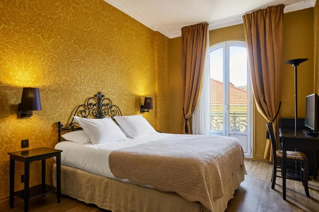 Hotel Le Grimaldi by Happyculture - Hotel de 4 estrelas em 15 rue Grimaldi, Nice - photo 1