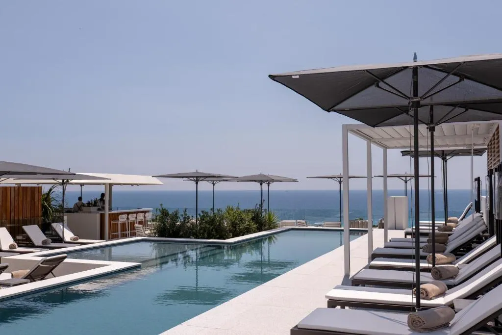 Façade de l'hôtel Maison Albar Le Victoria à Nice