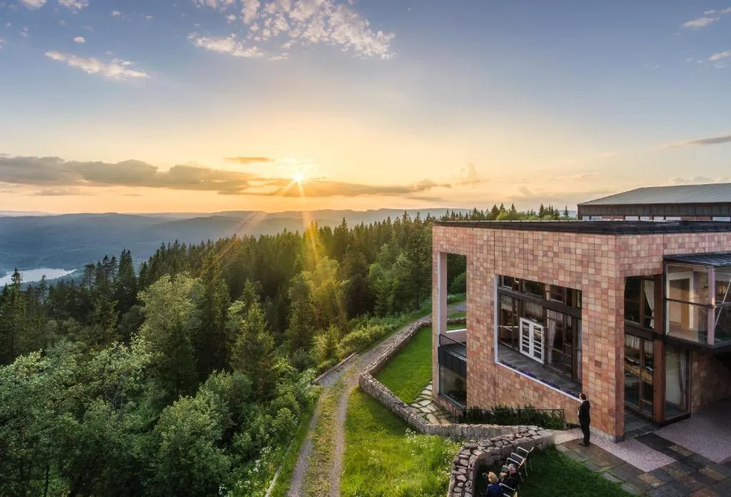 Soria Moria Hotell - Hotel de 4 estrelas em Voksenkollen, Oslo - photo 1