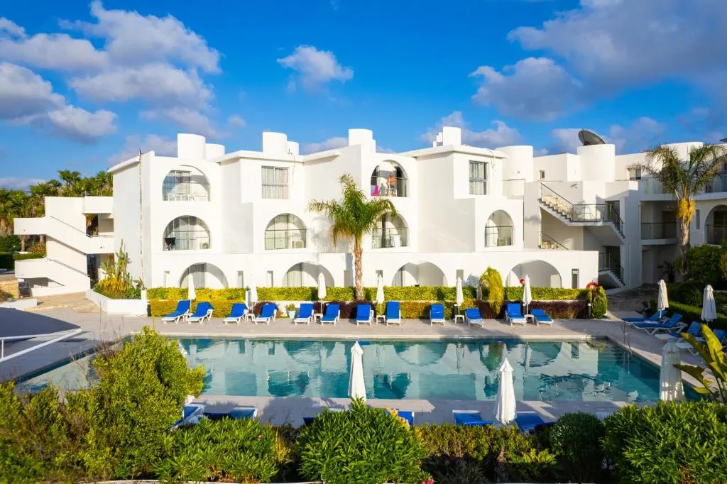 Pandream Hotel Apartments - 3-star hotel in Kato Paphos, Paphos - photo 1