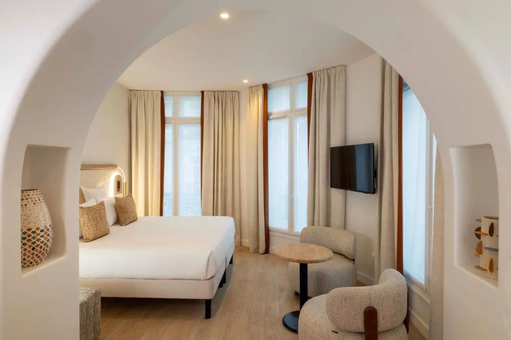 Facade of Madame Drouot & Spa hotel near Opéra Garnier, Paris