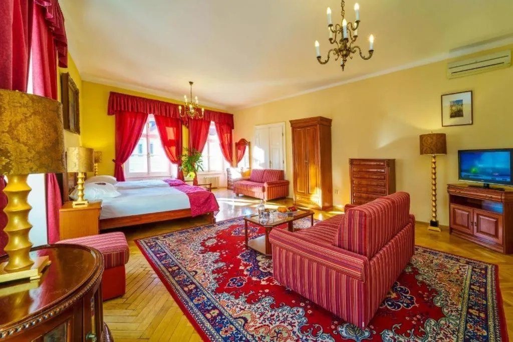 Josephine Old Town Square Hotel - Hôtel 4 étoiles, Old Town Square (Staré Město), Prague - photo 1