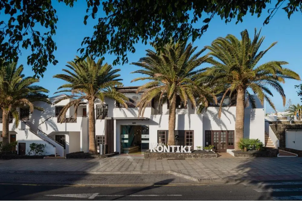 R2 Bahia Kontiki - Hotel de 4 estrelas em Puerto del Carmen, Puerto del Carmen - photo 1