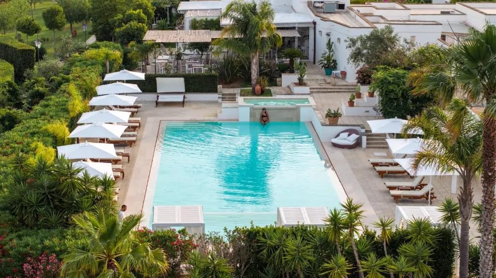 Tenuta Centoporte - 4-star hotel in Giurdignano countryside, 10 min drive to Otranto, Puglia - photo 1