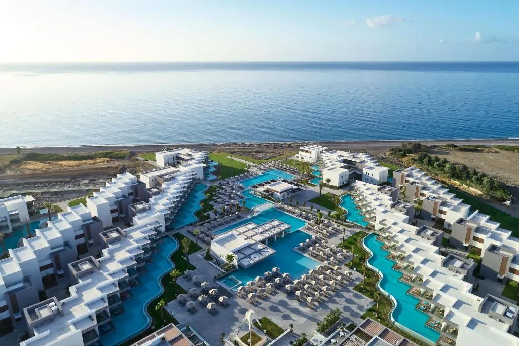 Complexe piscine de l'Atlantica Dreams Resort a Gennadi, Rhodes