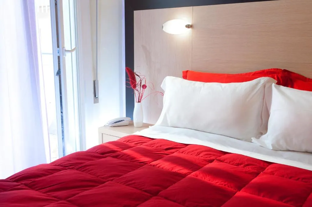 Fachada e entrada do Hotel Rubens em Rivazzurra, Rimini