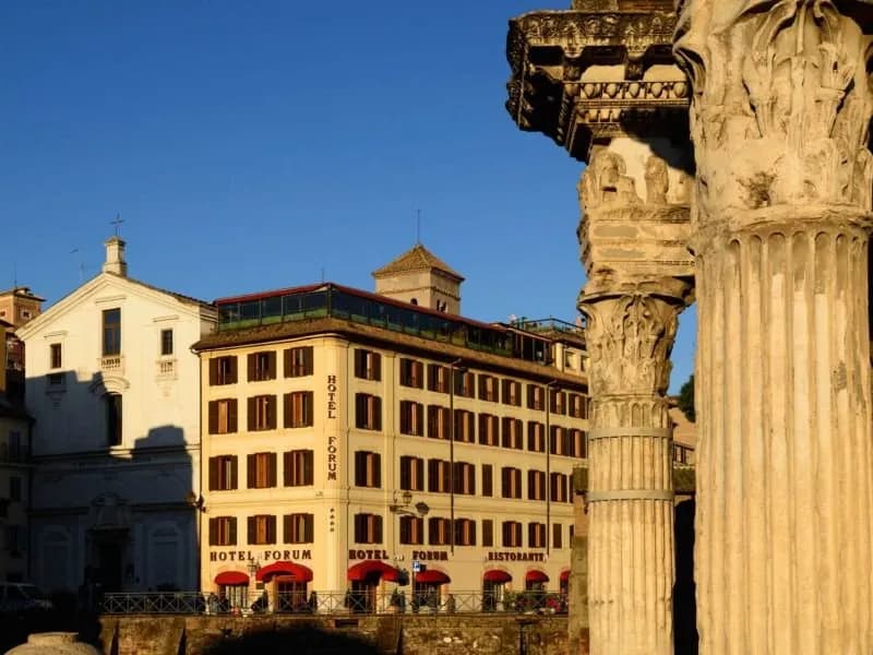 Exterior do Hotel Forum em Monti, Roma