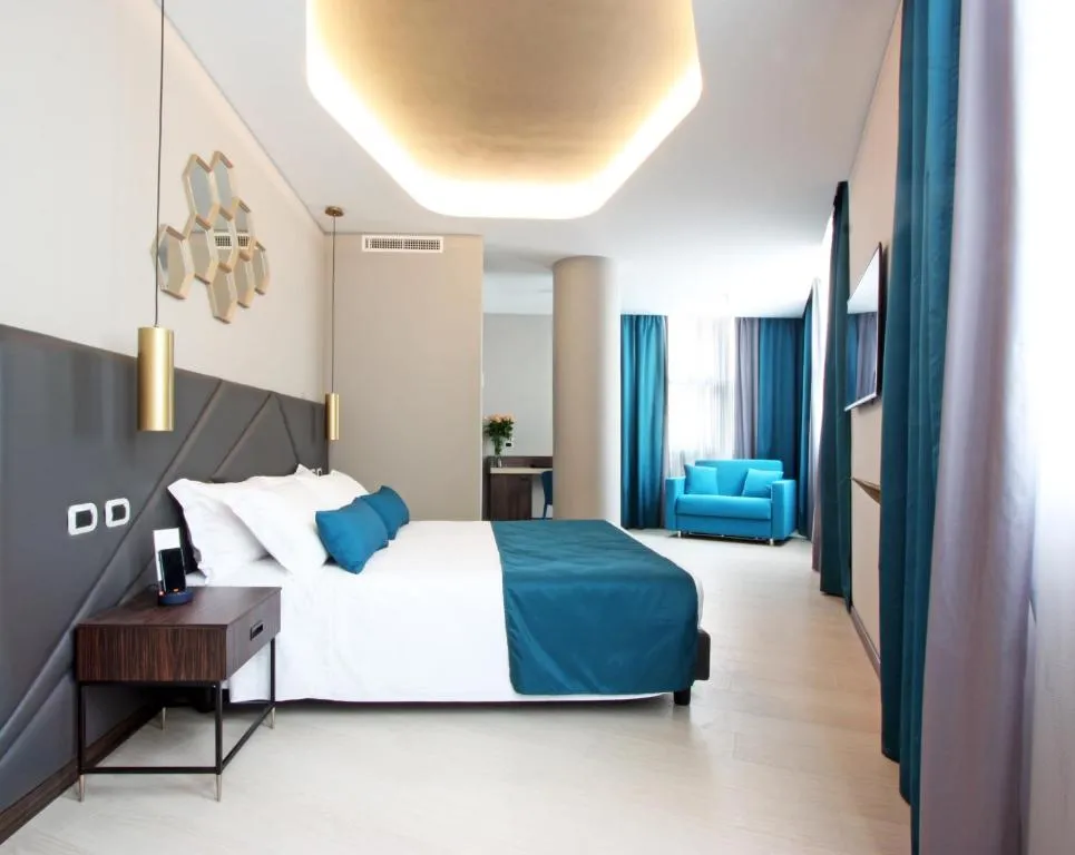 The Hive Hotel - Hotel de 4 estrelas em Central Station, Rome - photo 1