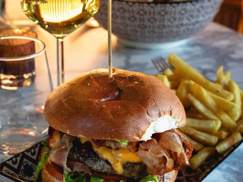 Mercure Roma Cinecittà - Hotel de 4 estrelas em Cinecitta', Appio Latino, Rome - photo 1