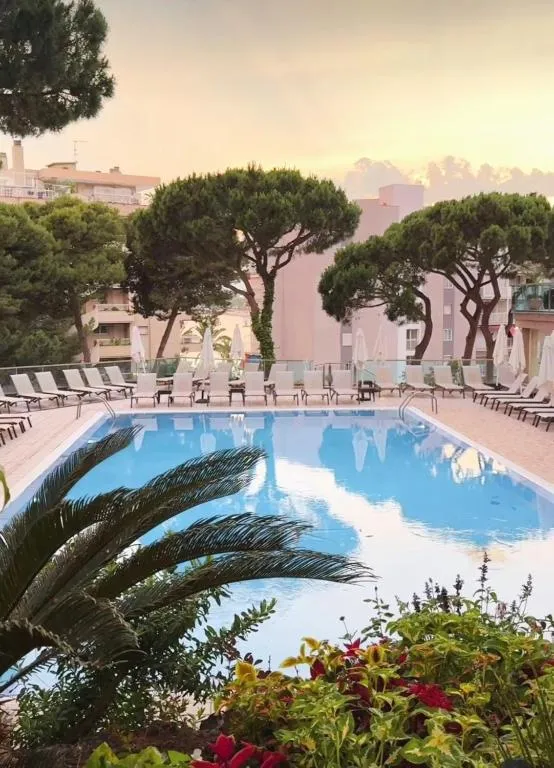 Hotel Las Vegas - Hôtel 4 étoiles, Centre, Salou - photo 1