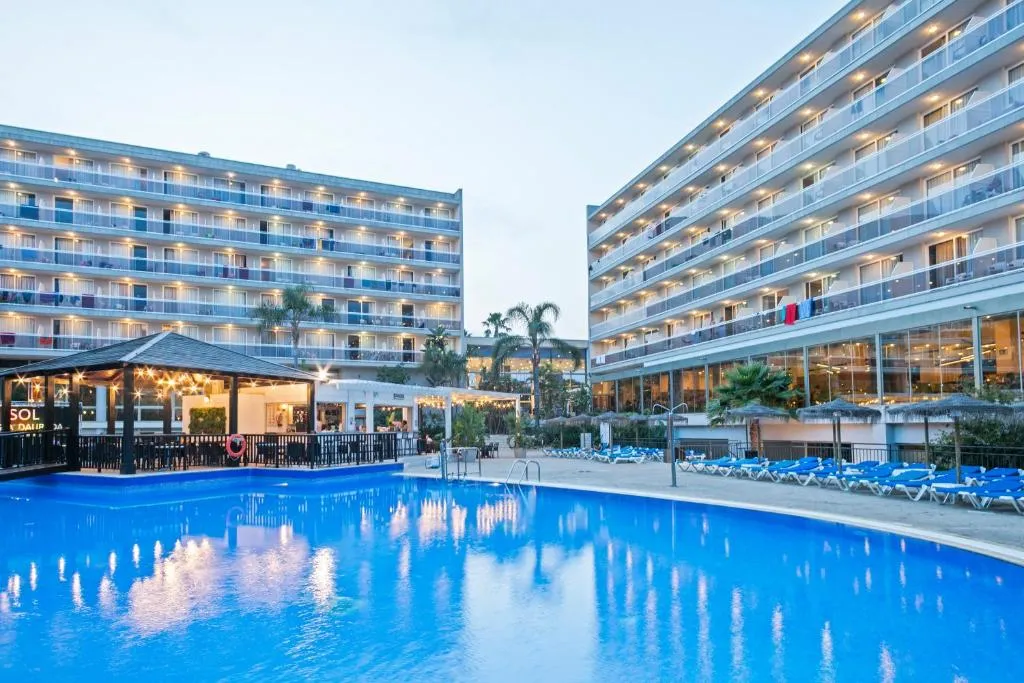 SOL by Meliá Costa Daurada - Hôtel 4 étoiles, Avenida Països Catalans, Salou - photo 1