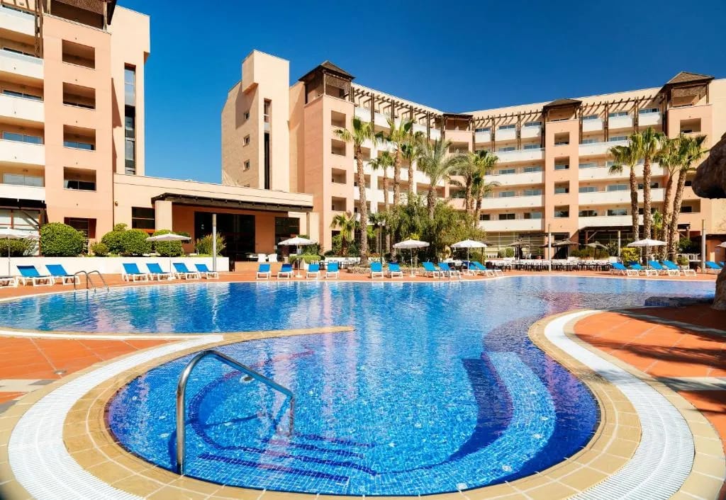 H10 Salauris Palace - Hotel de 4 estrellas en Avenida Països Catalans, Salou - photo 1