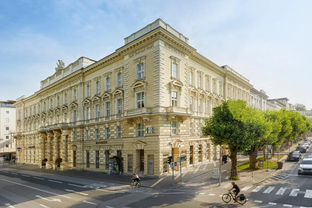 HYPERION Hotel Salzburg - Hôtel 5 étoiles, Rainerstrasse, near Salzburg Hauptbahnhof, Salzburg - photo 1