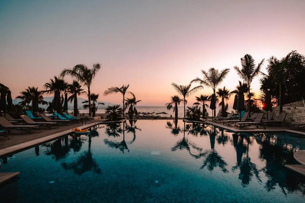 El Primero Hotel - 4-star hotel in Sarandë, Sarande - photo 1