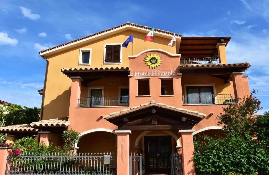 Hotel Il Girasole exterior, Villasimius, Sardinia