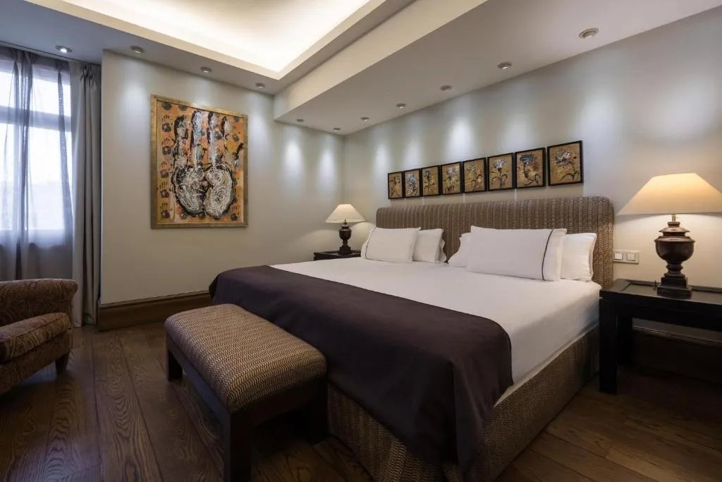 Piscina principal del Eurostars Al-Ándalus Palace, Sevilla