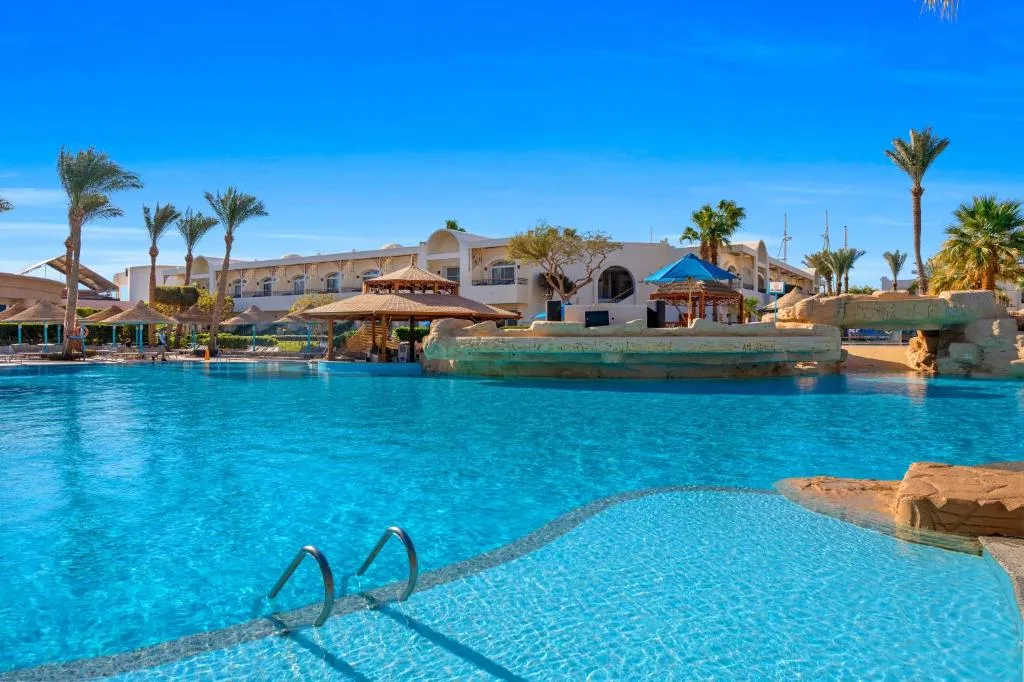 Sierra Sharm El Sheikh - Hotel de 4 estrellas en Sharks Bay, Sharm El Sheikh - photo 1