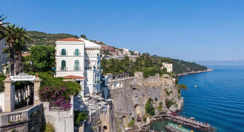 Bellevue Syrene - Hotel de 5 estrellas en Piazza della Vittoria, Sorrento - photo 1