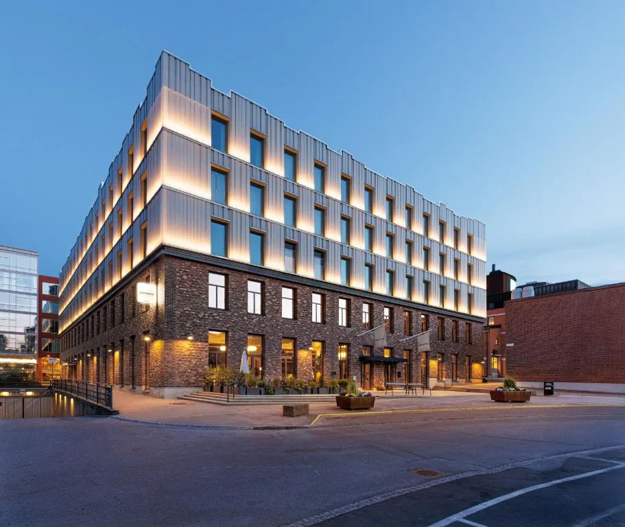 Home Hotel Tapetfabriken - 4-star hotel in Sickla, Hammarby waterfront, Stockholm - photo 1
