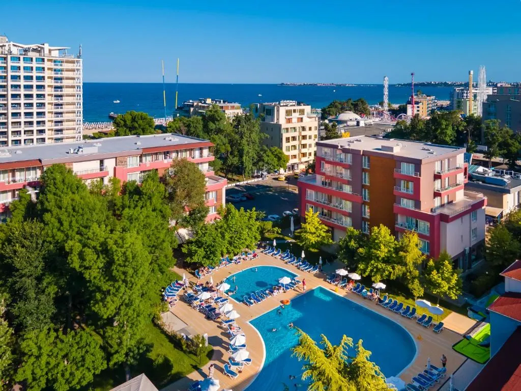 Asteria Family Sunny Beach - Ultra All Inclusive - Hotel de 4 estrellas en South Sunny Beach, Sunny Beach - photo 1