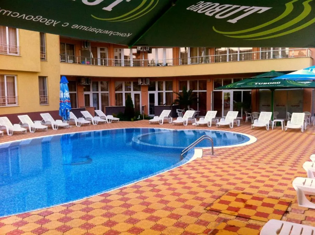 Beatris Family House - 3-star hotel in Sunny Beach, Sunny Beach - photo 1
