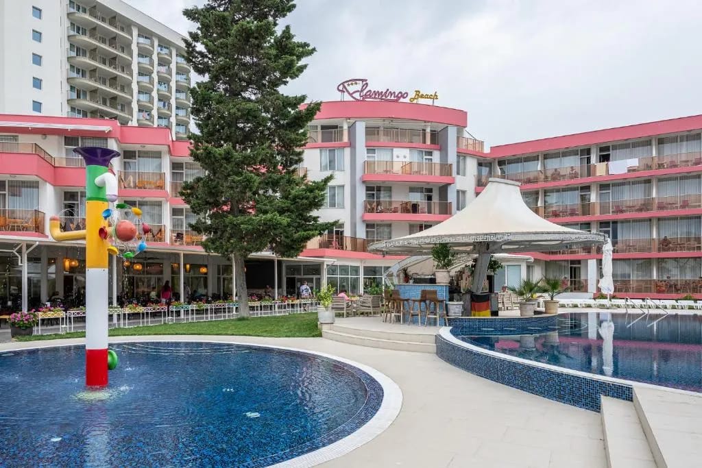 Flamingo Beach Hotel - Hotel de 3 estrelas em Central Sunny Beach, Sunny Beach - photo 1