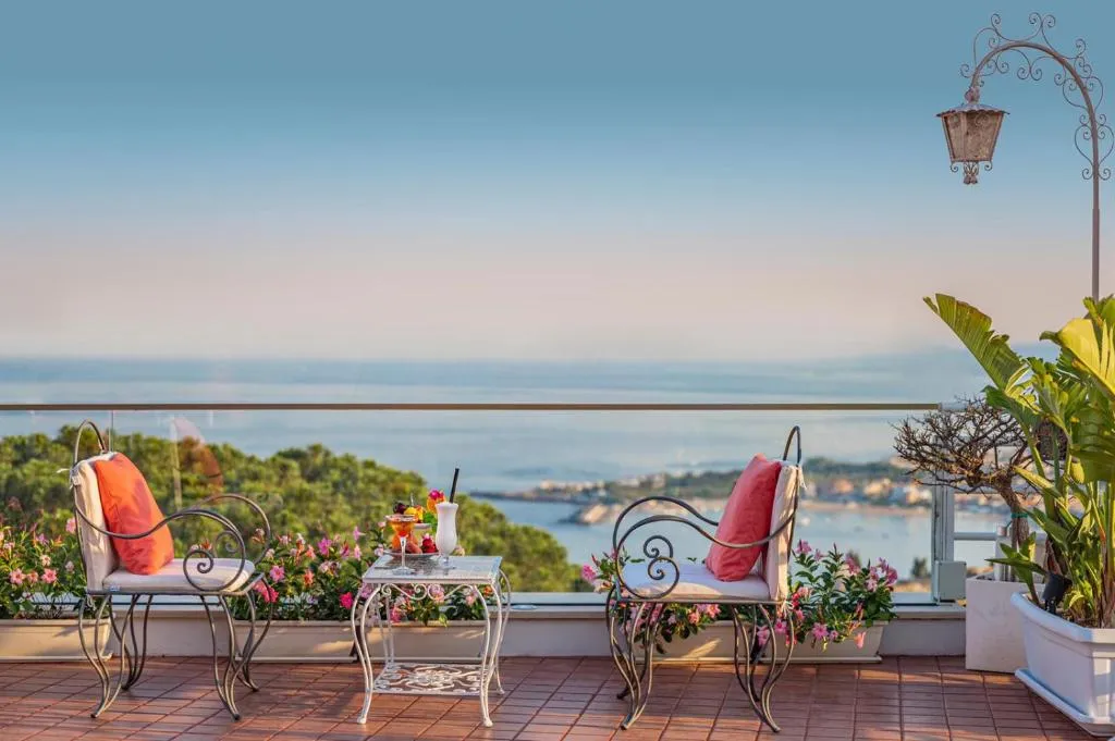 Hotel Continental - Hôtel 3 étoiles, Taormina, Taormina - photo 1