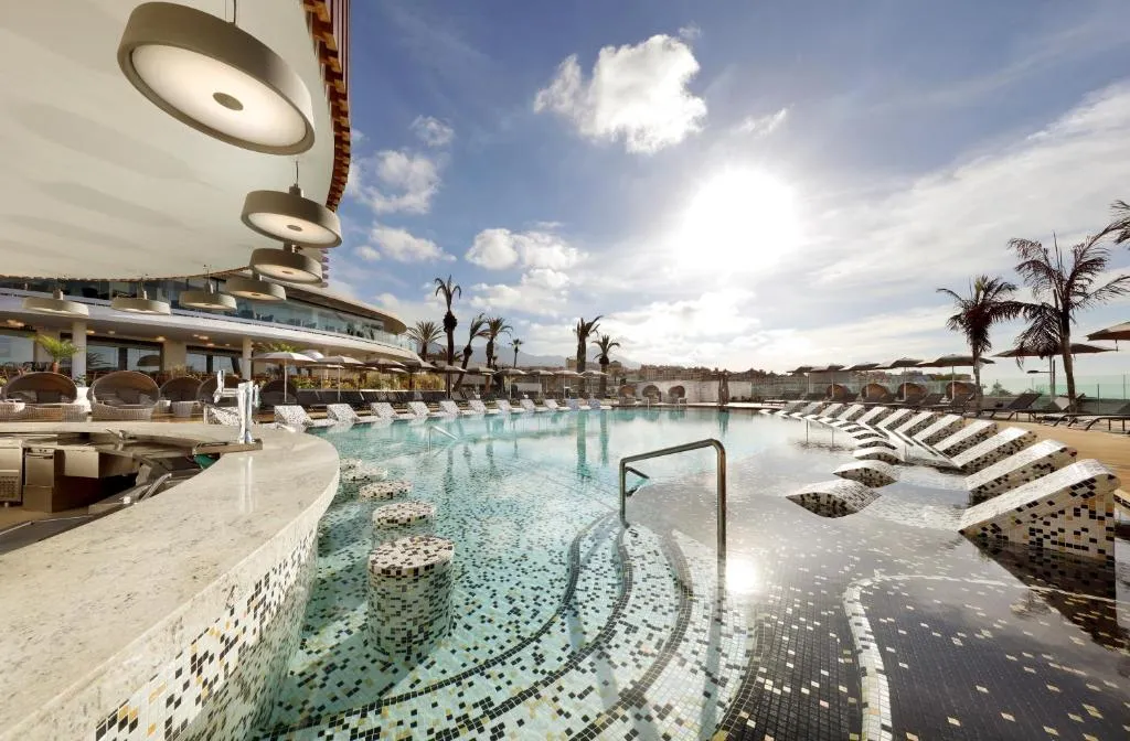 Hard Rock Hotel Tenerife - Hotel de 5 estrelas em Adeje, Tenerife - photo 1