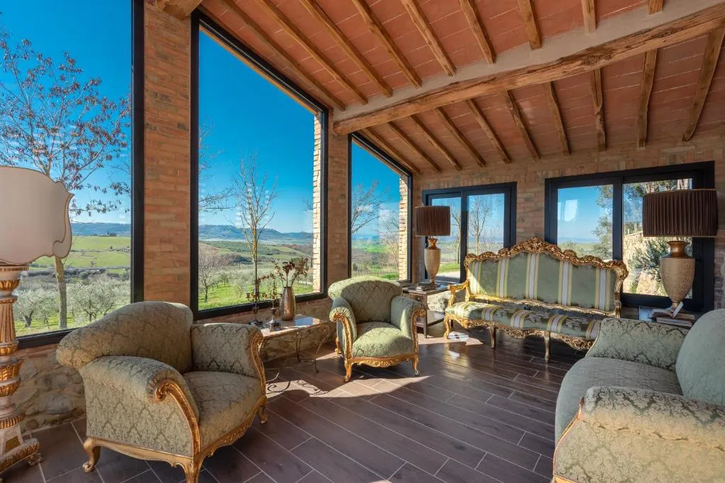 Fachada do relais Il Miraggio no Val d'Orcia, Toscana